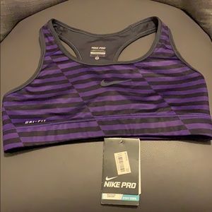 NWT Nike Pro sports bra